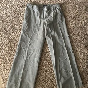 Women’s trousers